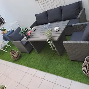 apartamentos-jara-1c.hotelsinnerja.org/